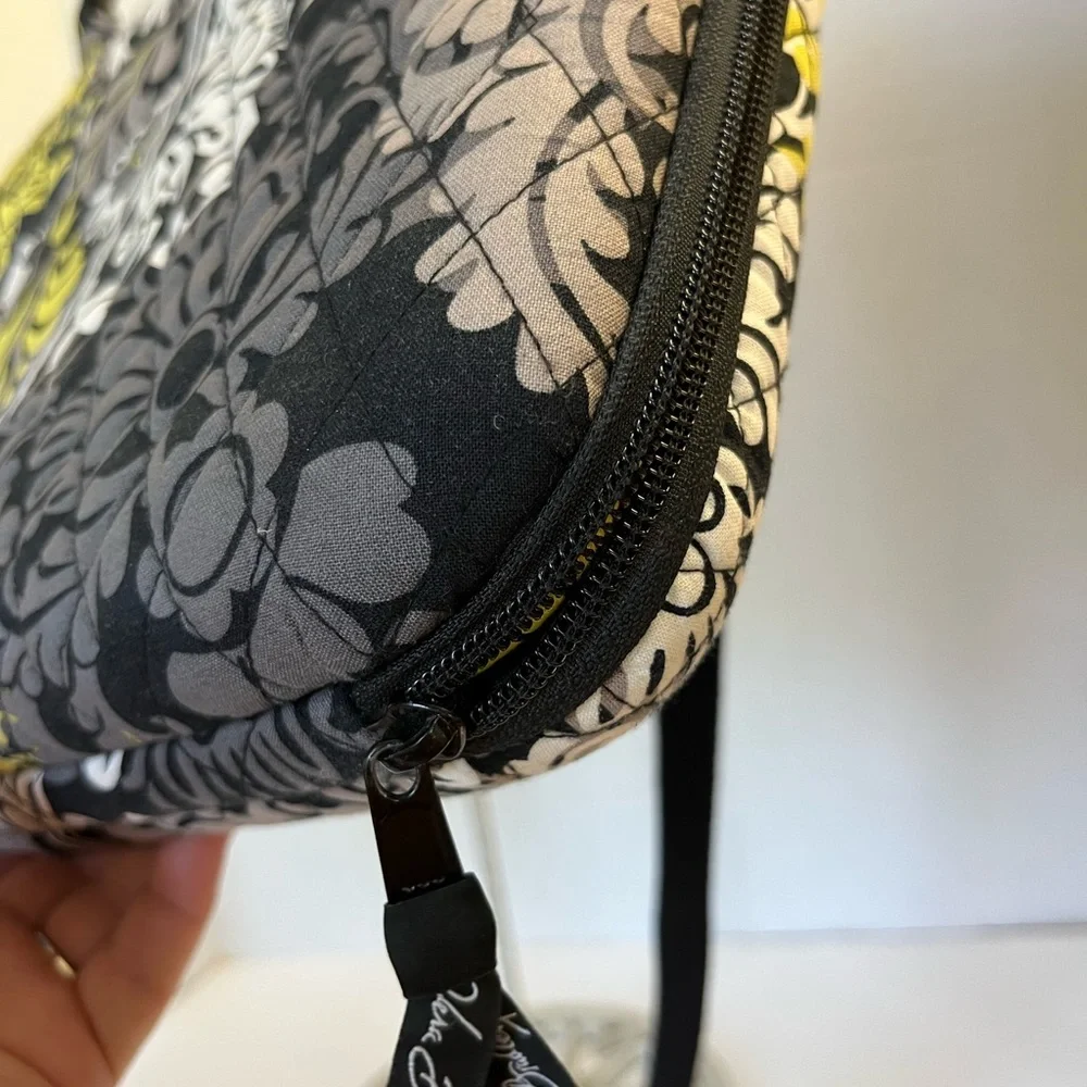 Vera Bradley Portfolio Hard-shell Laptop bag